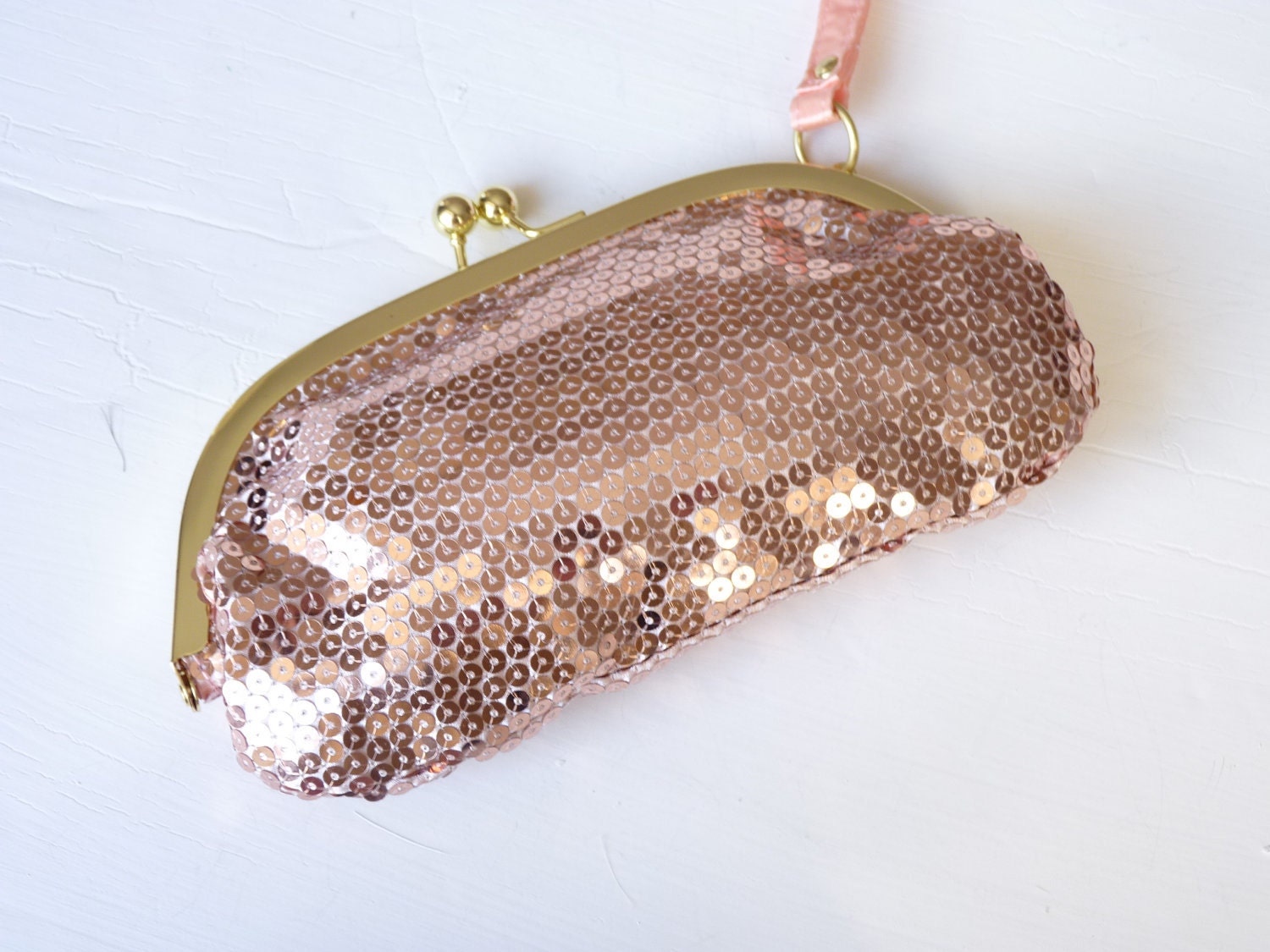 Sequined Evening Clutch Bag in Light Pink