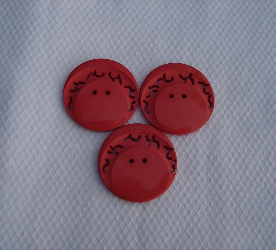 Big Buttons, Vintage Pierced Red Art Deco Plastic Buttons (3)