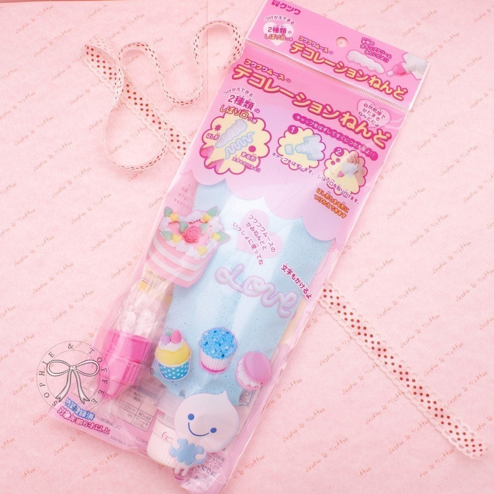 Fuwa Fuwa Mousse Whipped Cream in Blue with 2 Tips from Japan