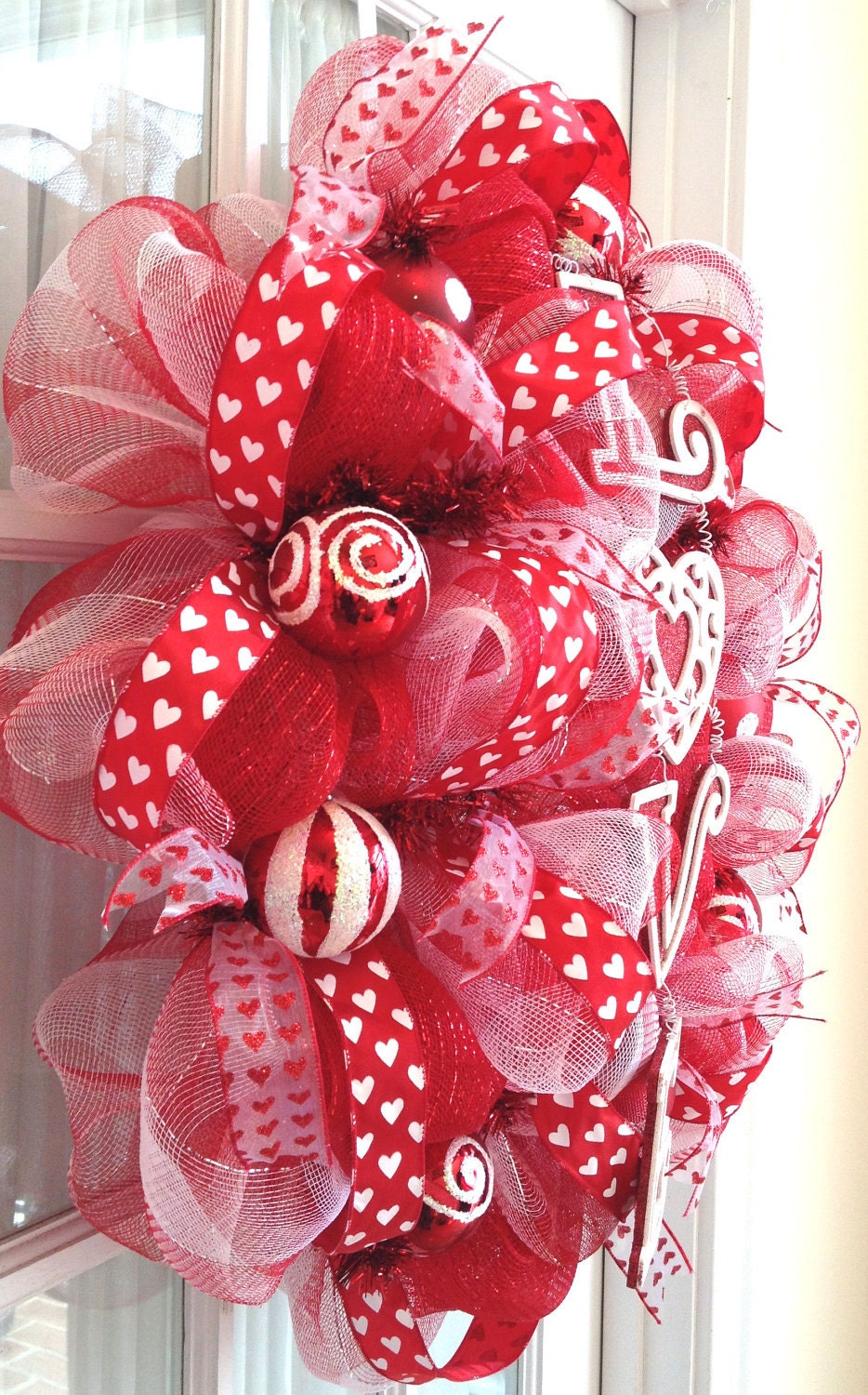 Oval Deco Mesh Wreath Valentine's Day
