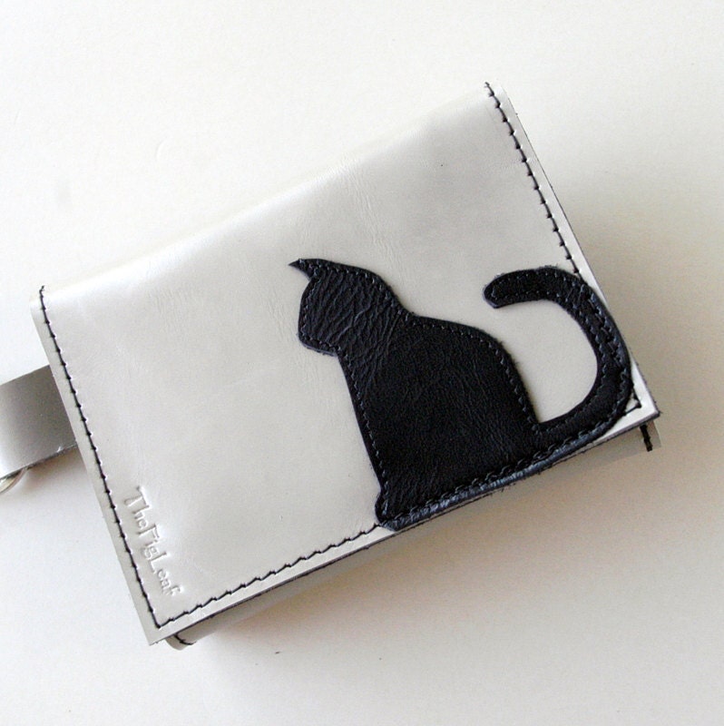 Leather Wallet - RUSTIC - Pondering Kitty Cat over Dove Gray