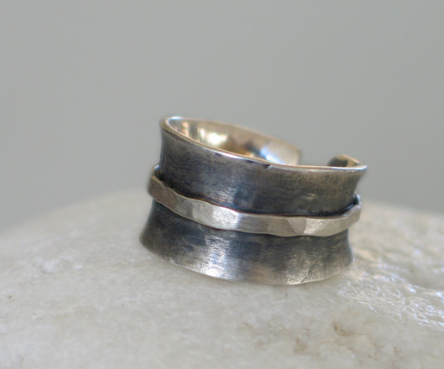 Silver line band Ring