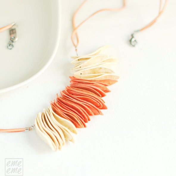 Necklace Orange and Natural Cedrela Calantas pod beads - emeeme