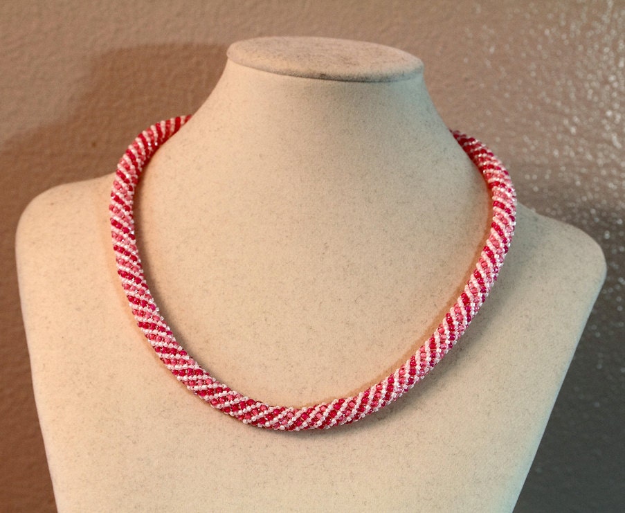 Russian Spiral Beaded Necklace in Hot Pink, Pale Pink and White