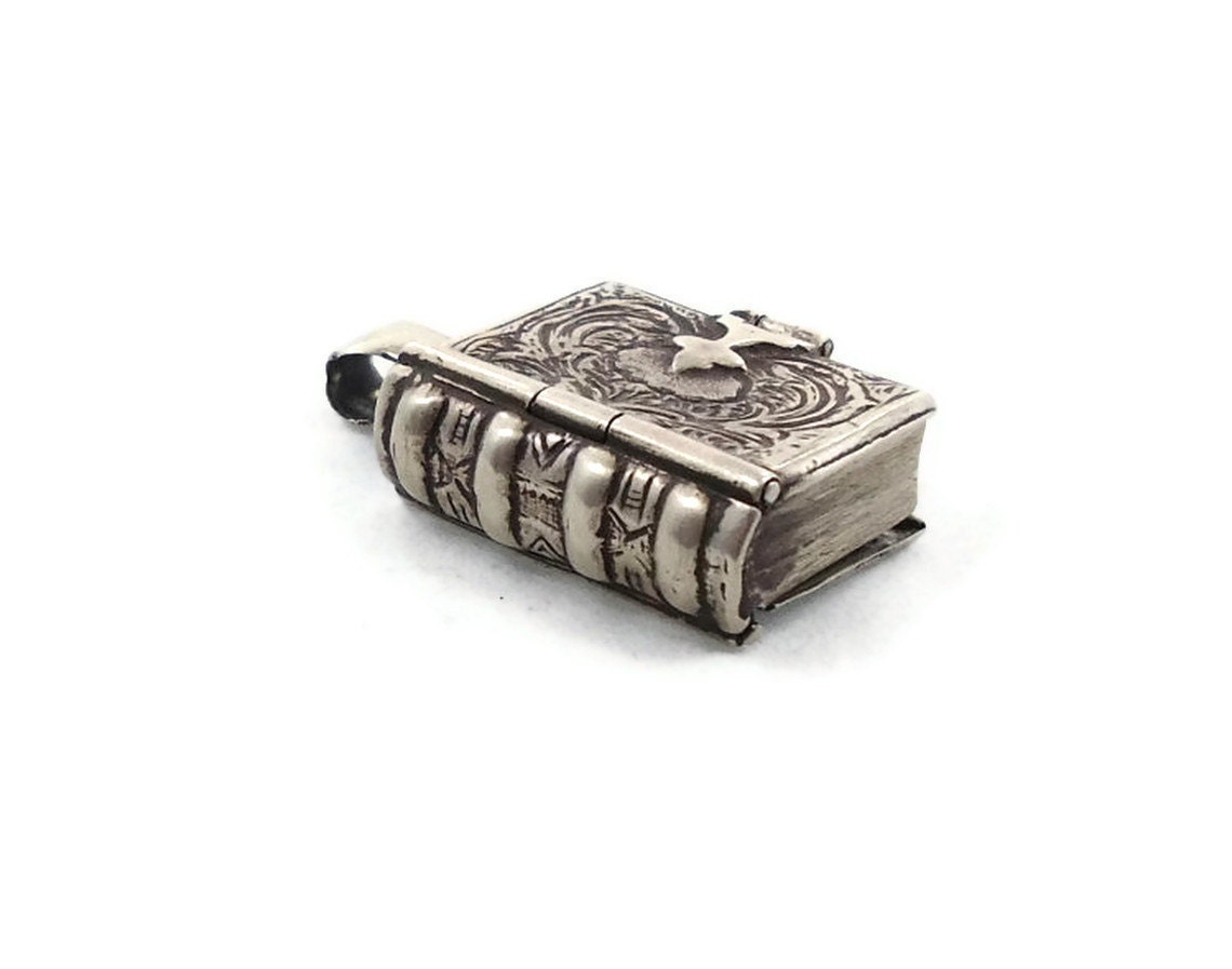 Book locket sterling silver pendant - Ornate, gothic Victorian stye - InVintageHeaven