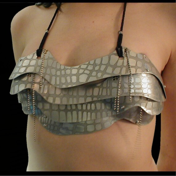 Metal Bra 30.244 etched gator in A-B cups