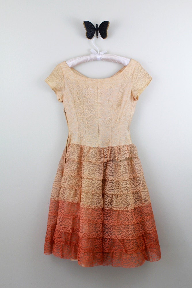 1950s dress / 50s dress / Cream and Rose Tiered Lace Dreamy Dreams Cupcake Dress