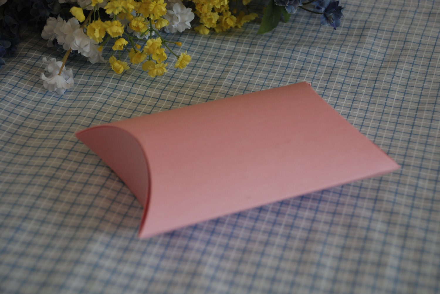Reserved for isabellizama - Sale - Blossom Pillow Box - Set of 20