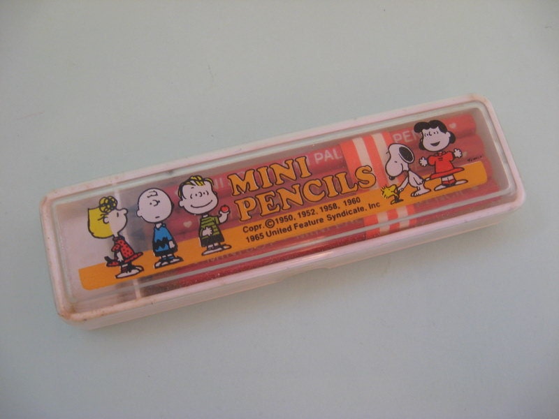 Vintage Snoopy mini pencils set and case, 1980's