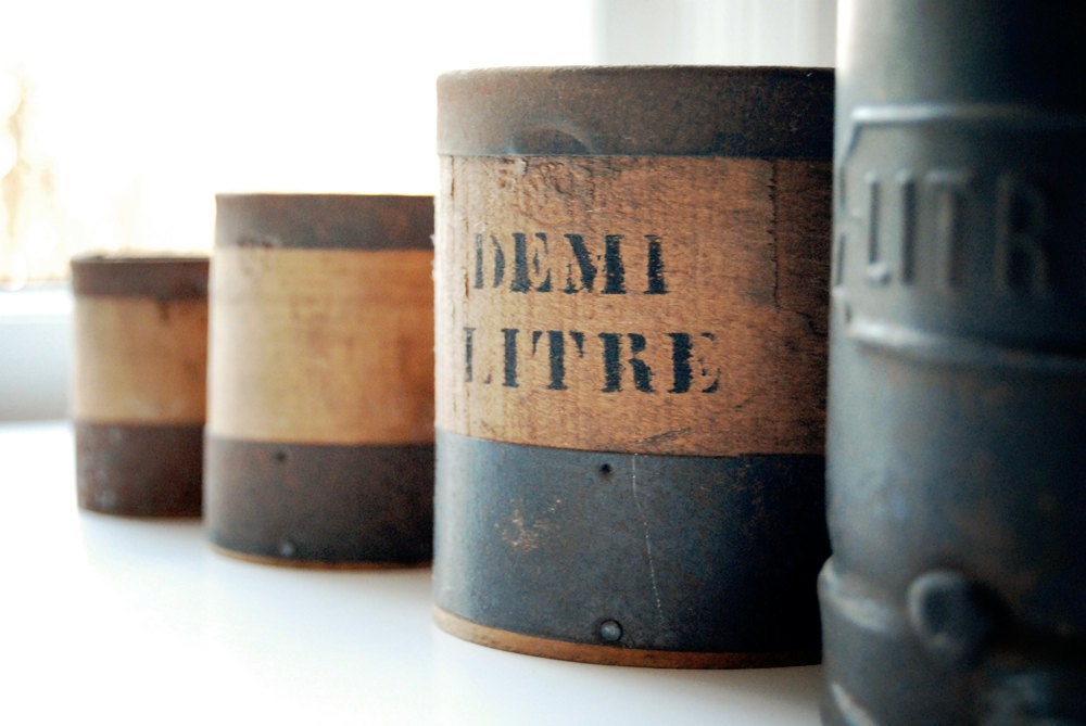 vintage French container set/measuring cups, black metal and wood, great aged patina
