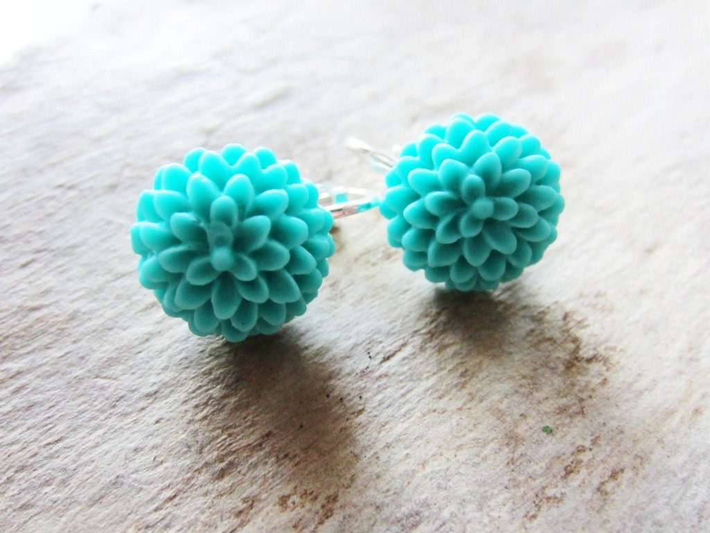 Turquoise flower clip on earrings.  In silver. For unpierced ears. - LittleBearsMom