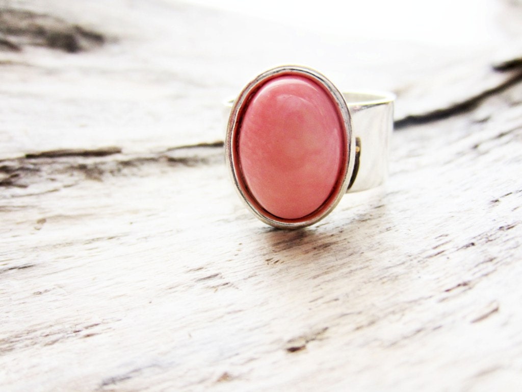 Peach coral ring,  Angelskin coral pink light orange 10x14, in silver. - LittleBearsMom