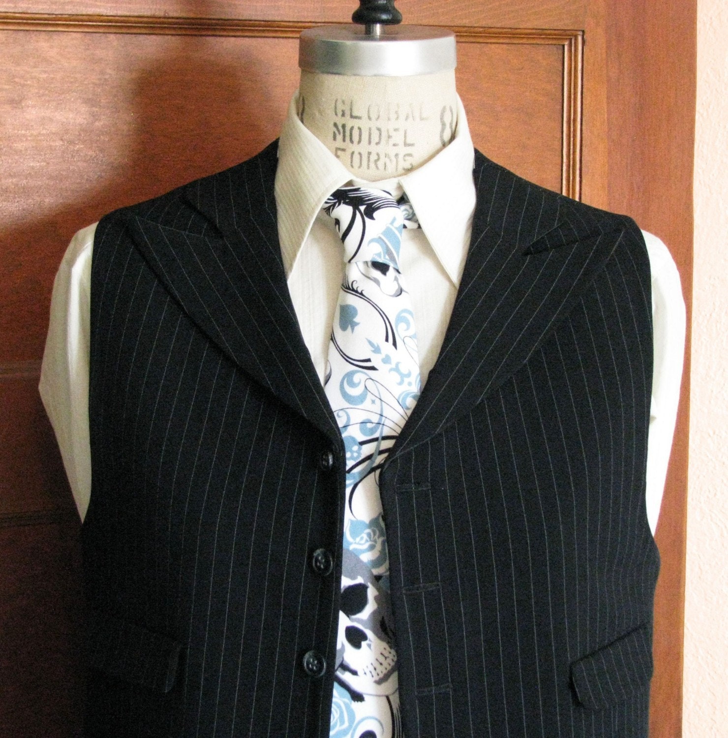 Peak Lapel Vest