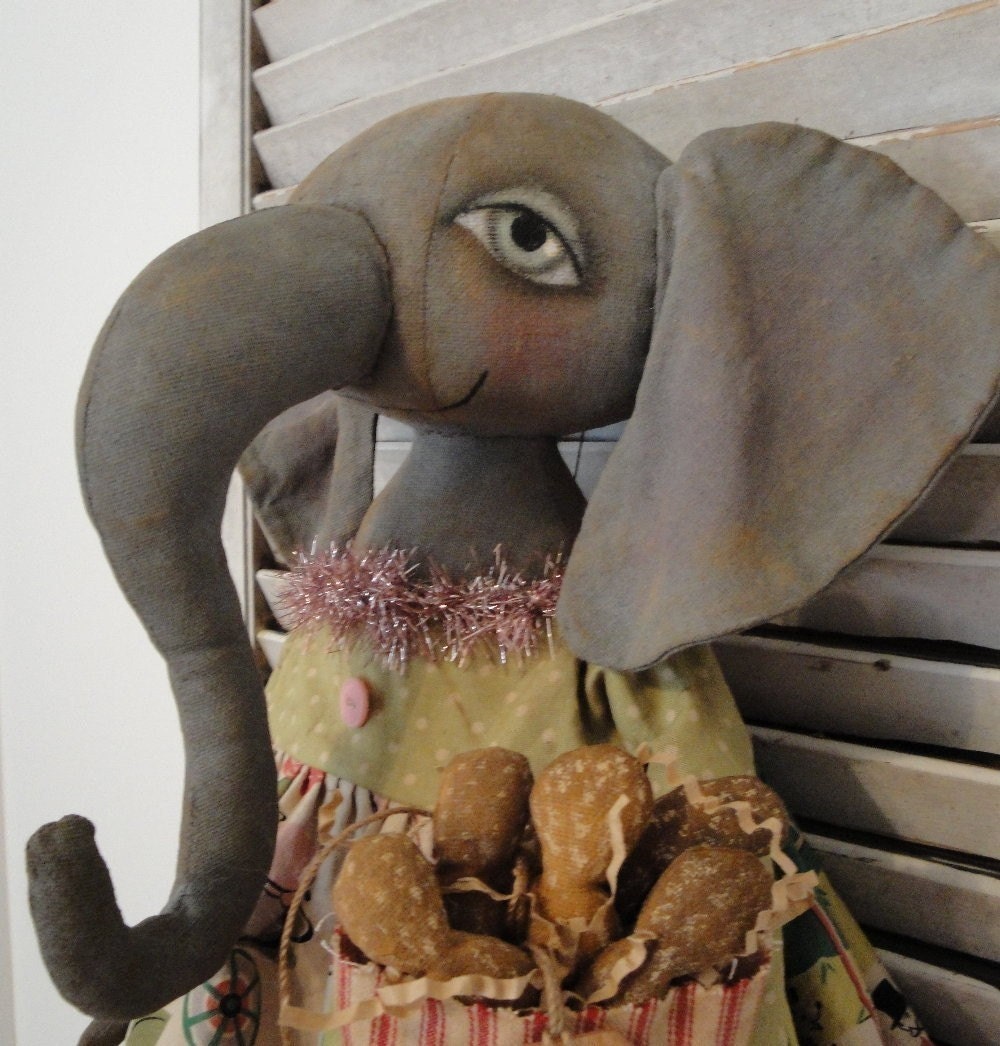 EPATTERN Primitive Folk Art Elephant Circus Doll SALE