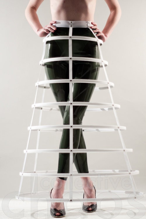 Pyramid Cage Skirt