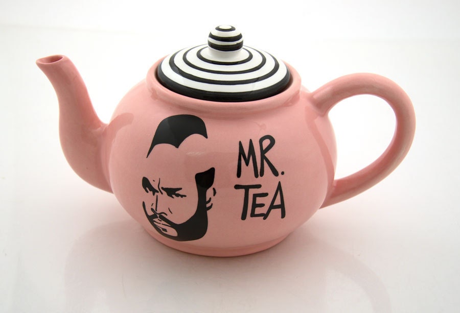 Mr. T Tea Teapot in PINK