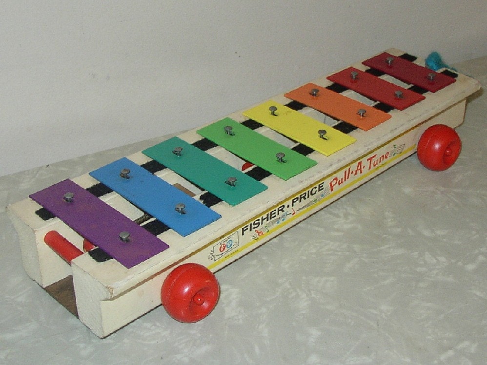 fisher price classic pull a tune xylophone