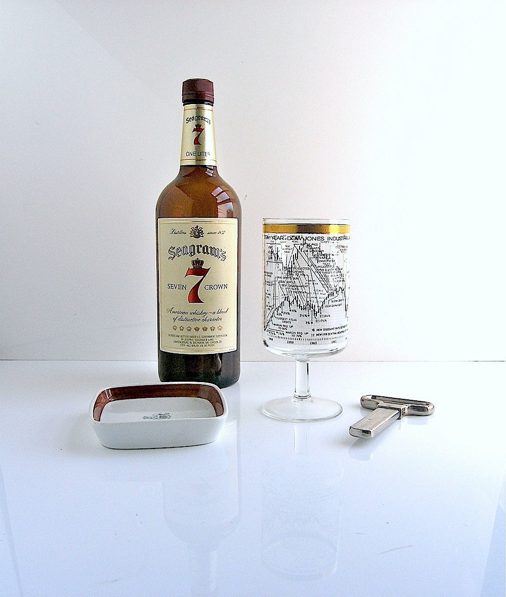 60s Mad Men bar glasses - mid century retro Wall Street Dow Jones design - Don Draper liquor cabinet - 1960s martini chic