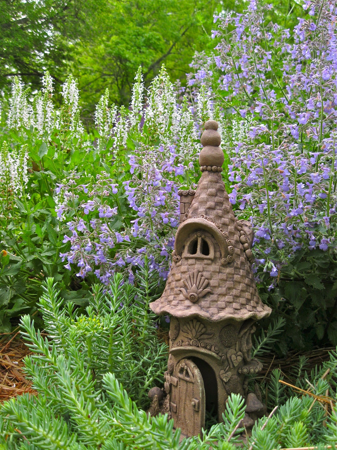 Jolly the Gnome Home