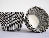 Black and White Stripe Cupcake Liners (50)