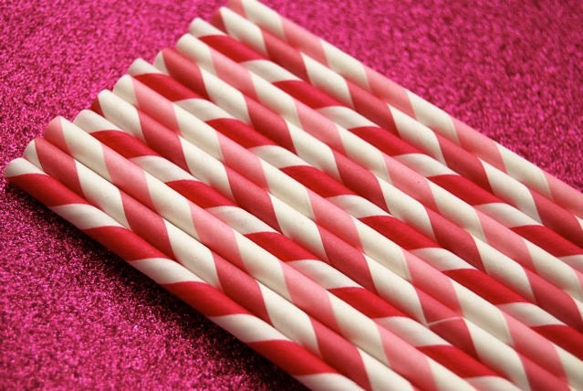 25 Assorted Shades of Pink Paper Straws and PDF Printable Party Flags