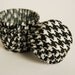 Mini Cupcake Liners Black Houndstooth 50