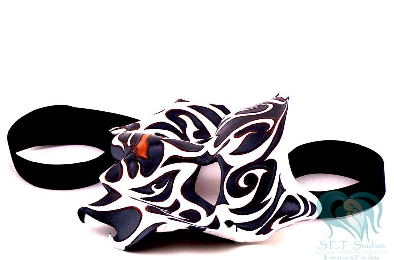 Black and White - Tribal Tiger Leather Mask