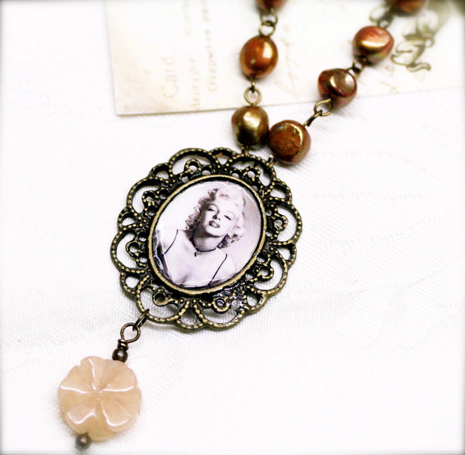 Marilyn Monroe necklace, freshwater pearls and aventurine