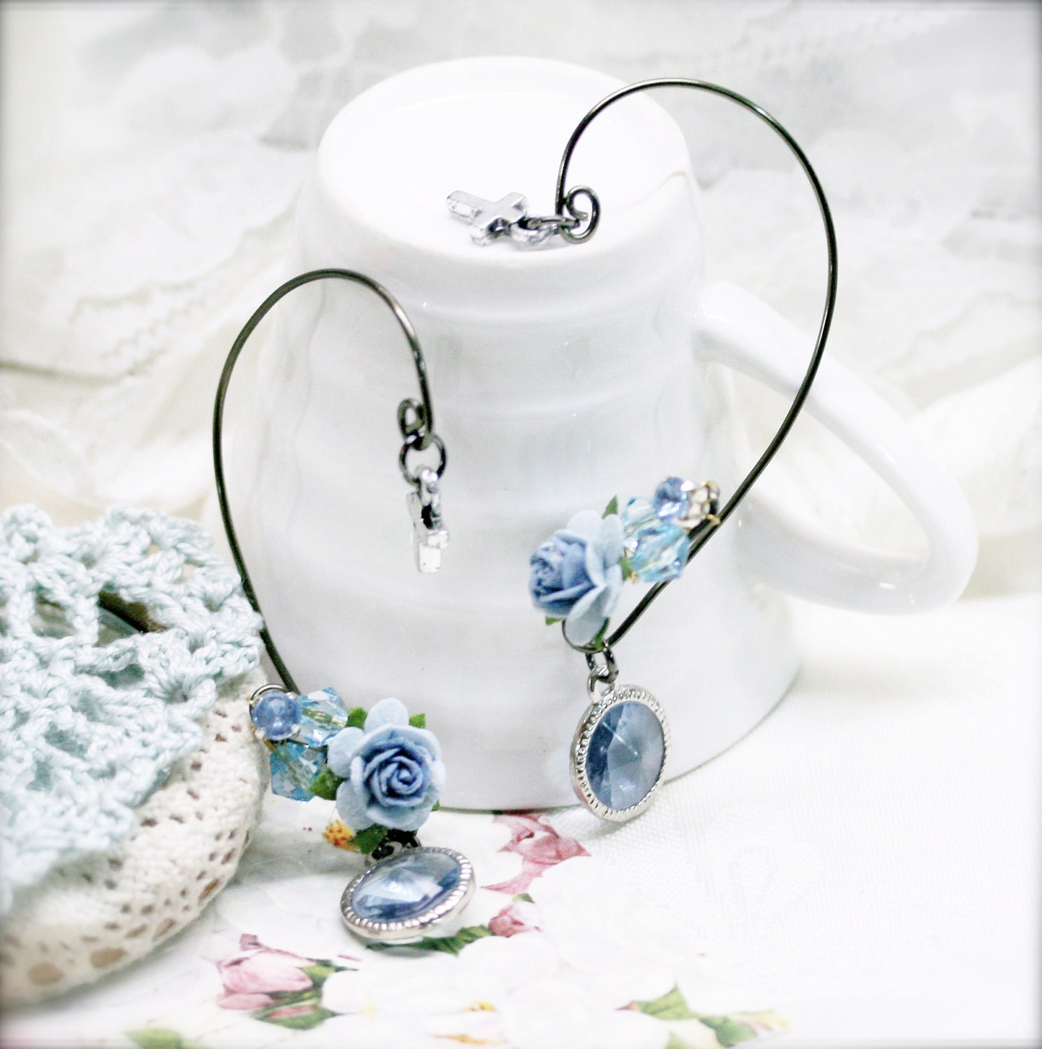 Fountain blue ear wraps