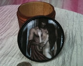 Beautiful Lovers Gift Box, Trinket Box, Powder Box, Jewelry Box