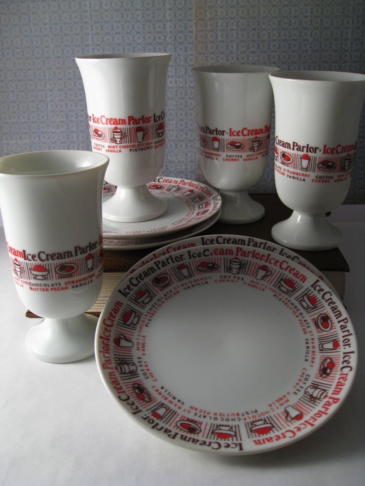 Ice Cream Parlor Dish Set