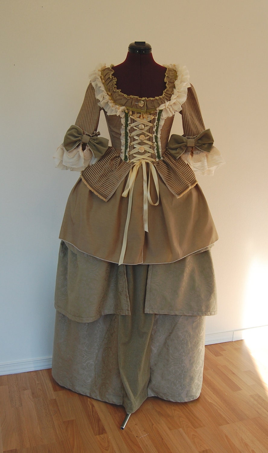 steampunk Marie Antoinette rococo Victorian inspired dress fits waist 26 to 27 inches comes with hips