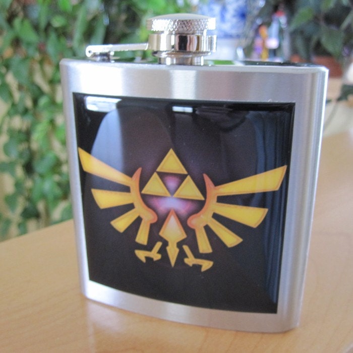 Zelda Family Crest Stainless Steel Liquor Hip Flask 6 oz