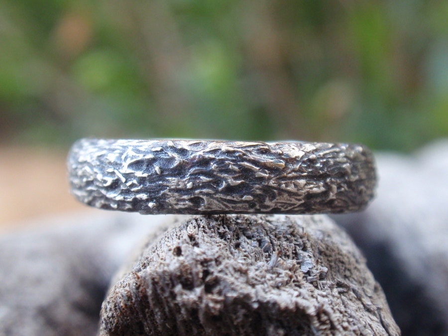 twig ring - wedding band for men and women handmade in oxidized sterling silver - 4mm - made to order