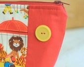Stand-Up Pouch with Vintage Button