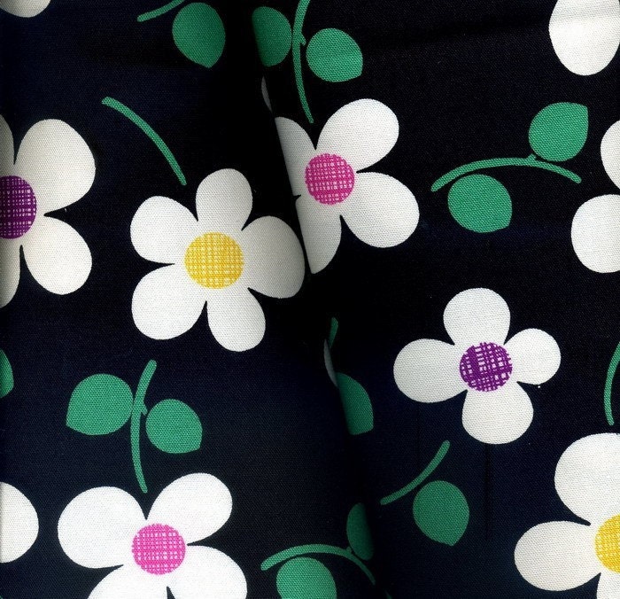 Dancing Twist Flowers Black- Cotton-EK-QS33103C