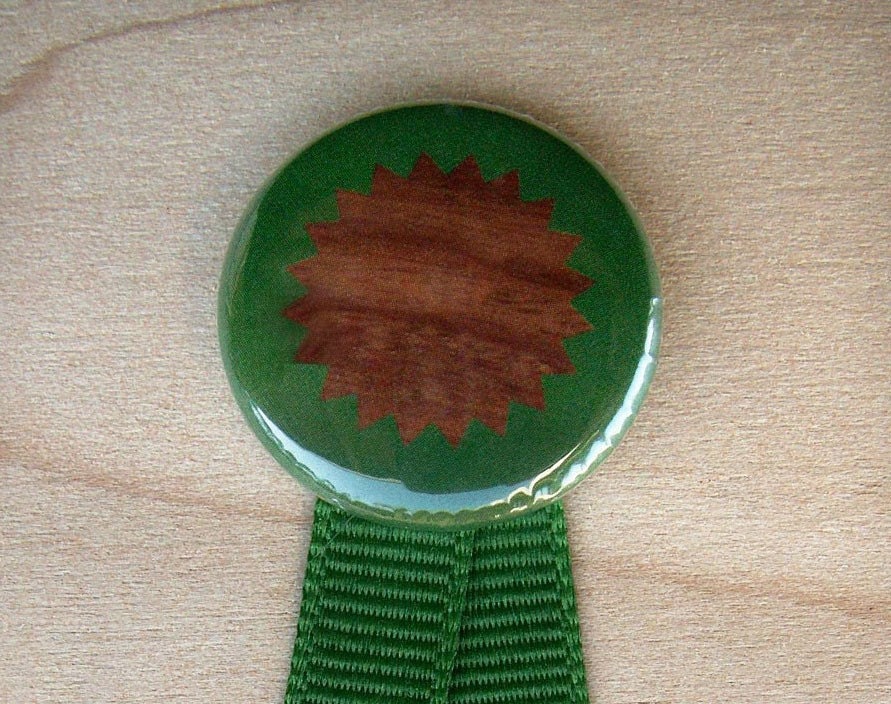 Medal Ribbon Button