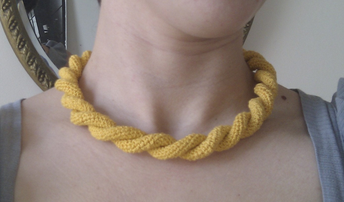 Rope Necklace Crochet Jewellery Pattern