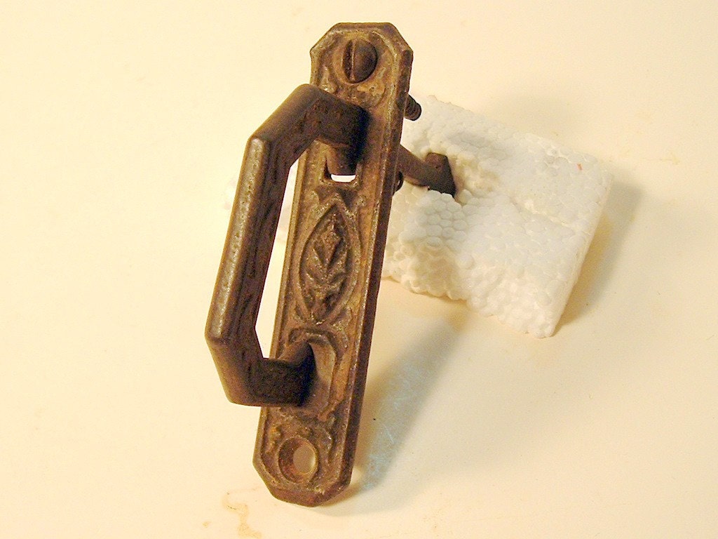 Victorian Cast Iron Door Latch
