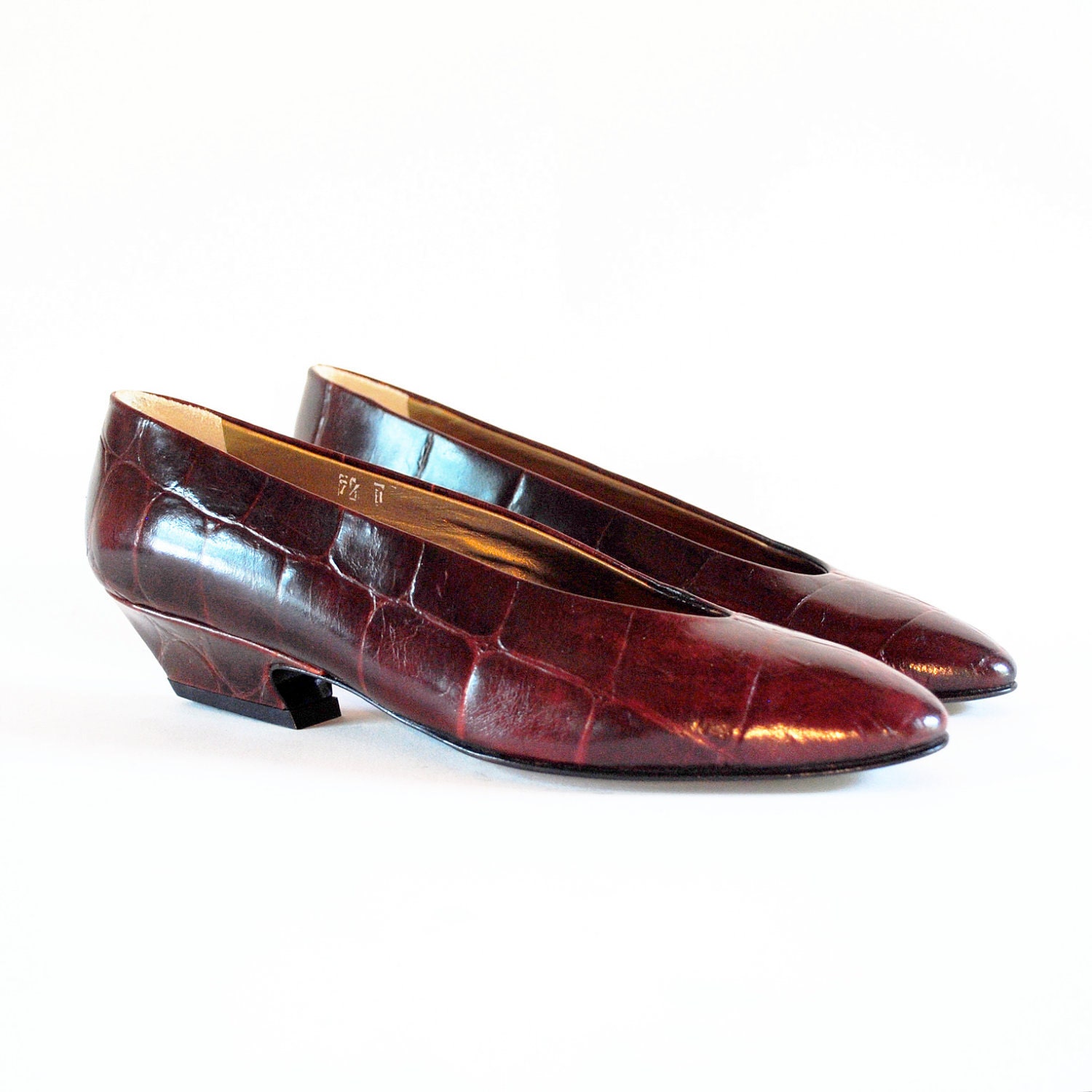 Joan & David Alligator Embossed Mini Heels 7. Shimmery Brown Leather Mini Pumps Handmade In Italy.
