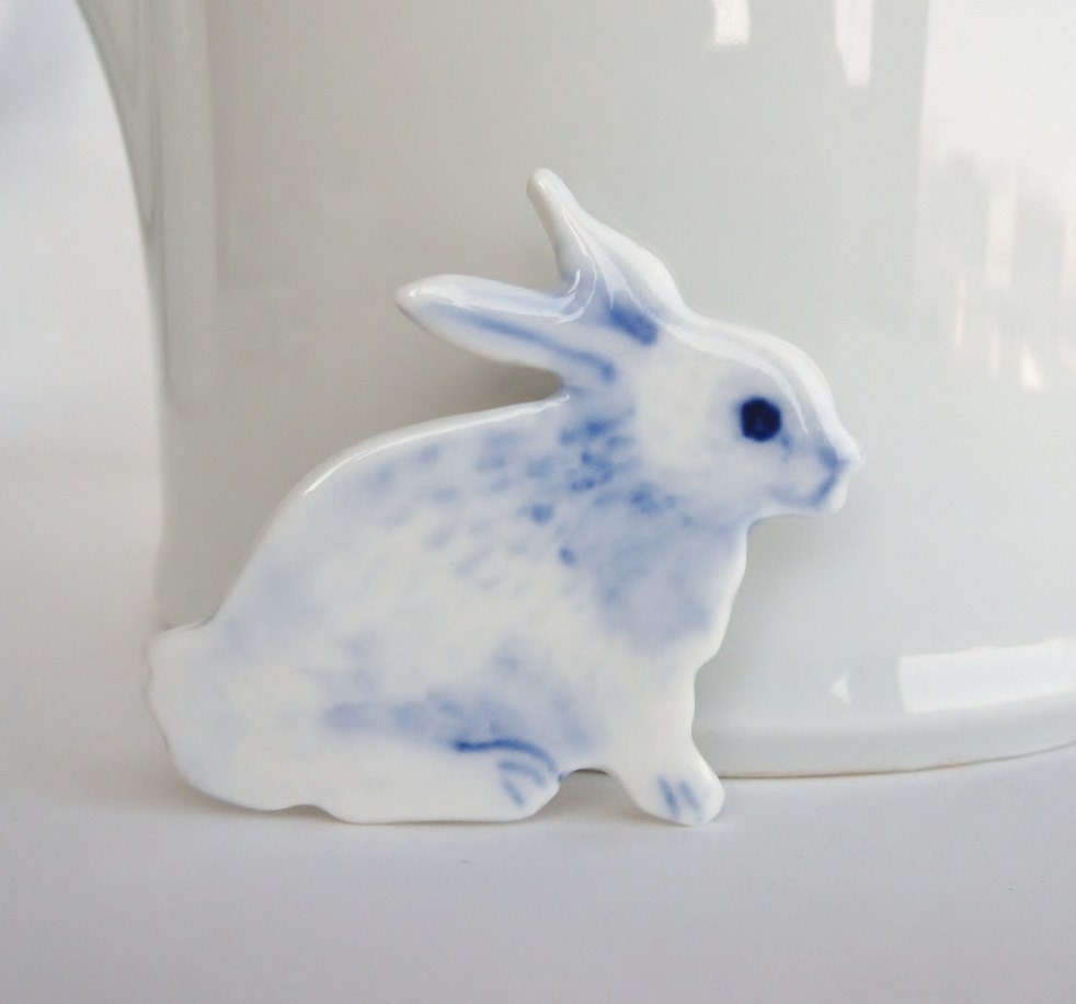 Bunny Brooch - Handpainted Blue Delft Porcelain