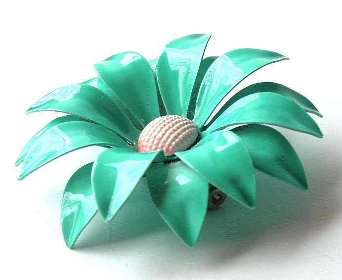 Vintage Bloom Brooch Aqua Turquoise Daisy Double Layered Flower Blossom Brooch ((Free Shipping USA))