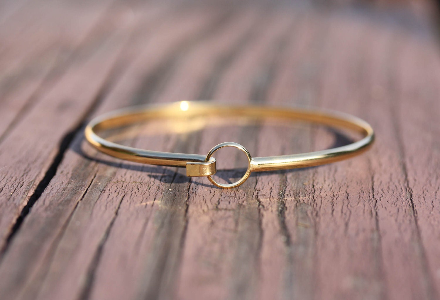 Gold Wire Bracelet - Circle Hook