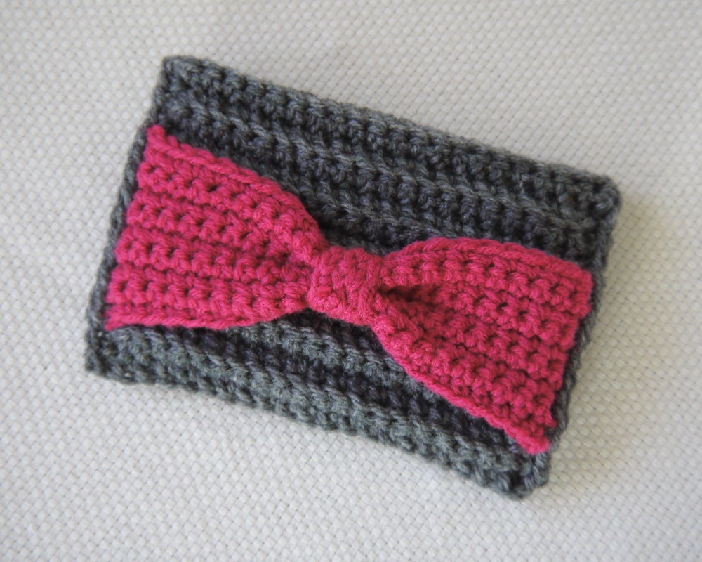 Bow Clutch Crochet Pattern
