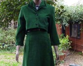 1940s CLASSIC Cropped SWING Jacket. Green Pinwhale Corderoy