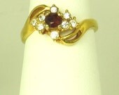 Vintage Gold Tone Metal and Rhinestone Taiwan Ring