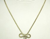 1970s Avon Gold Tone Metal Snake Chain Bow Necklace