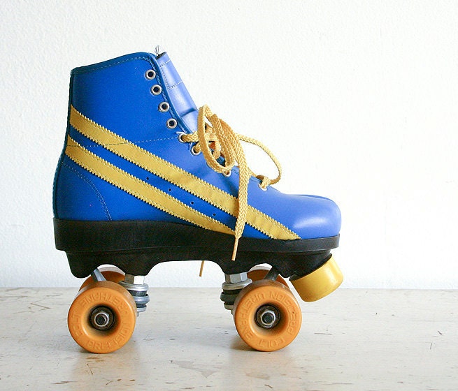 Vintage 1970s Roller Skates - Women's Size 8