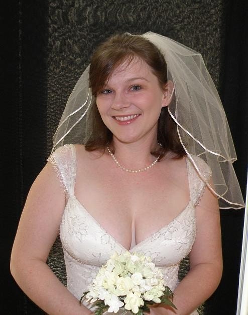 Wedding veil - Hydrangea - two layer veil 15x20 with satin ribbon edge