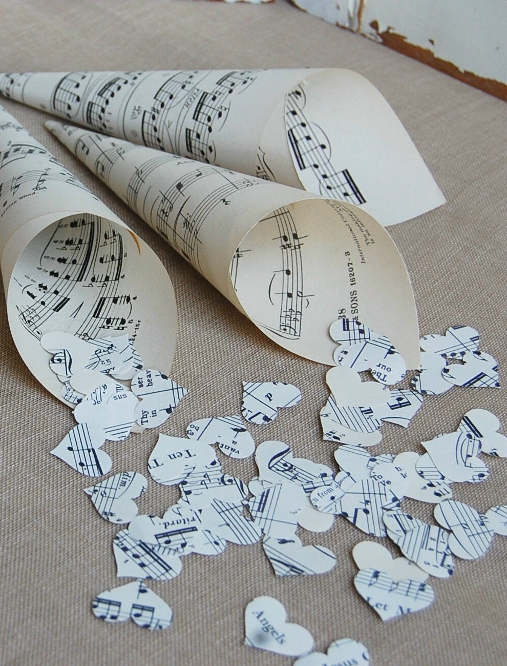 Paper Cones Wedding  Petal Cones Confetti Cones  Set of 12
